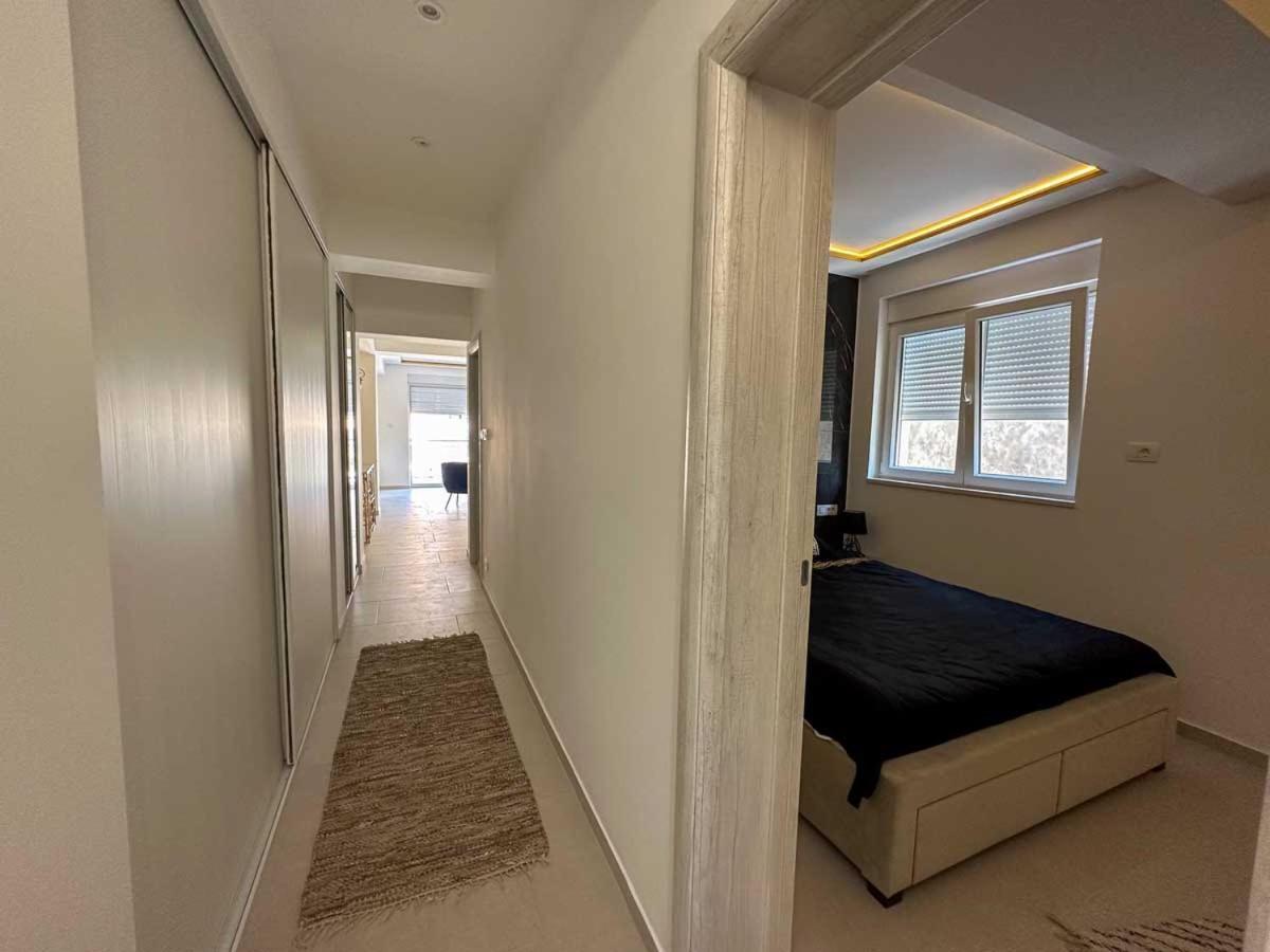 Apartments Infinity Tivat Dış mekan fotoğraf