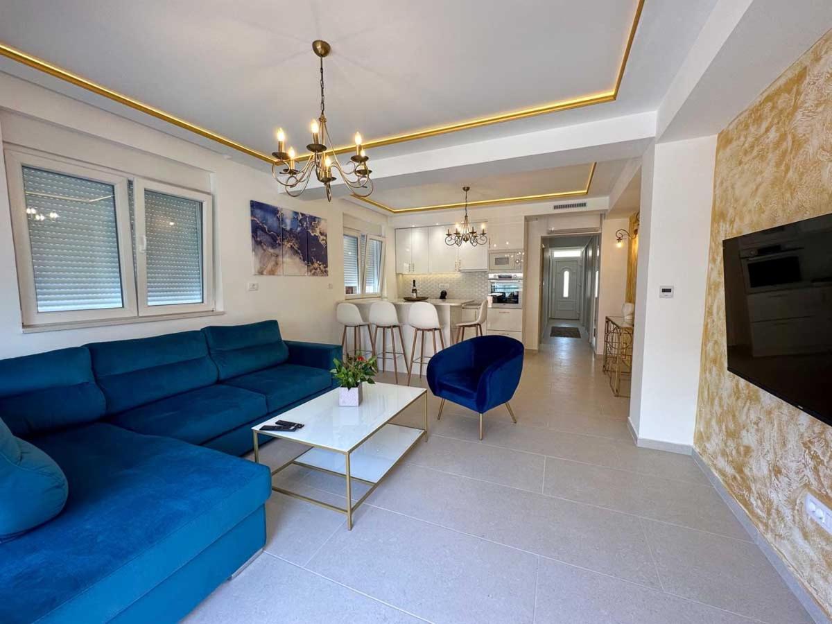 Apartments Infinity Tivat Dış mekan fotoğraf