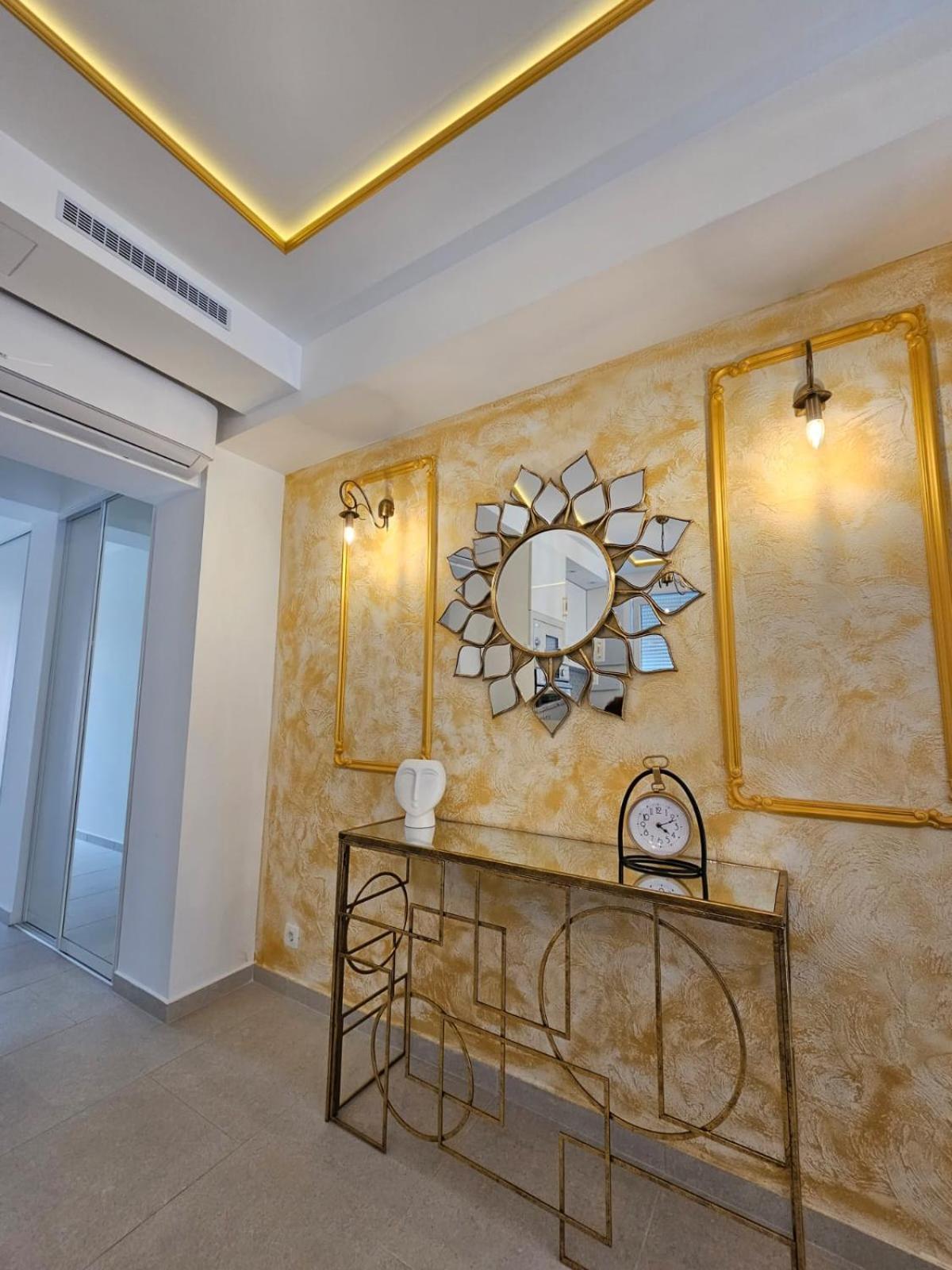 Apartments Infinity Tivat Oda fotoğraf