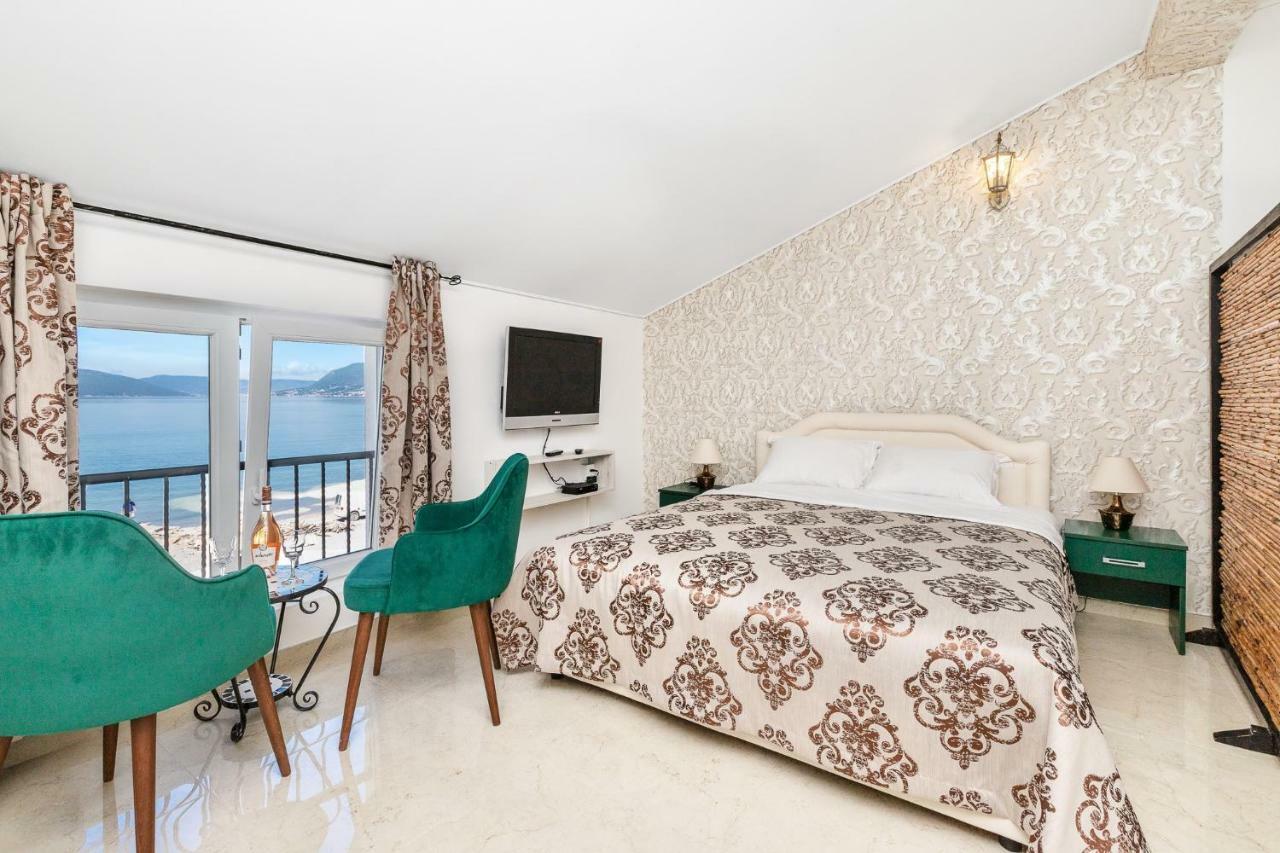 Apartments Infinity Tivat Dış mekan fotoğraf