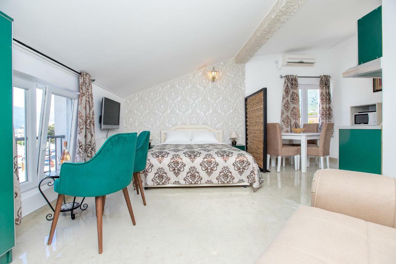 Apartments Infinity Tivat Dış mekan fotoğraf
