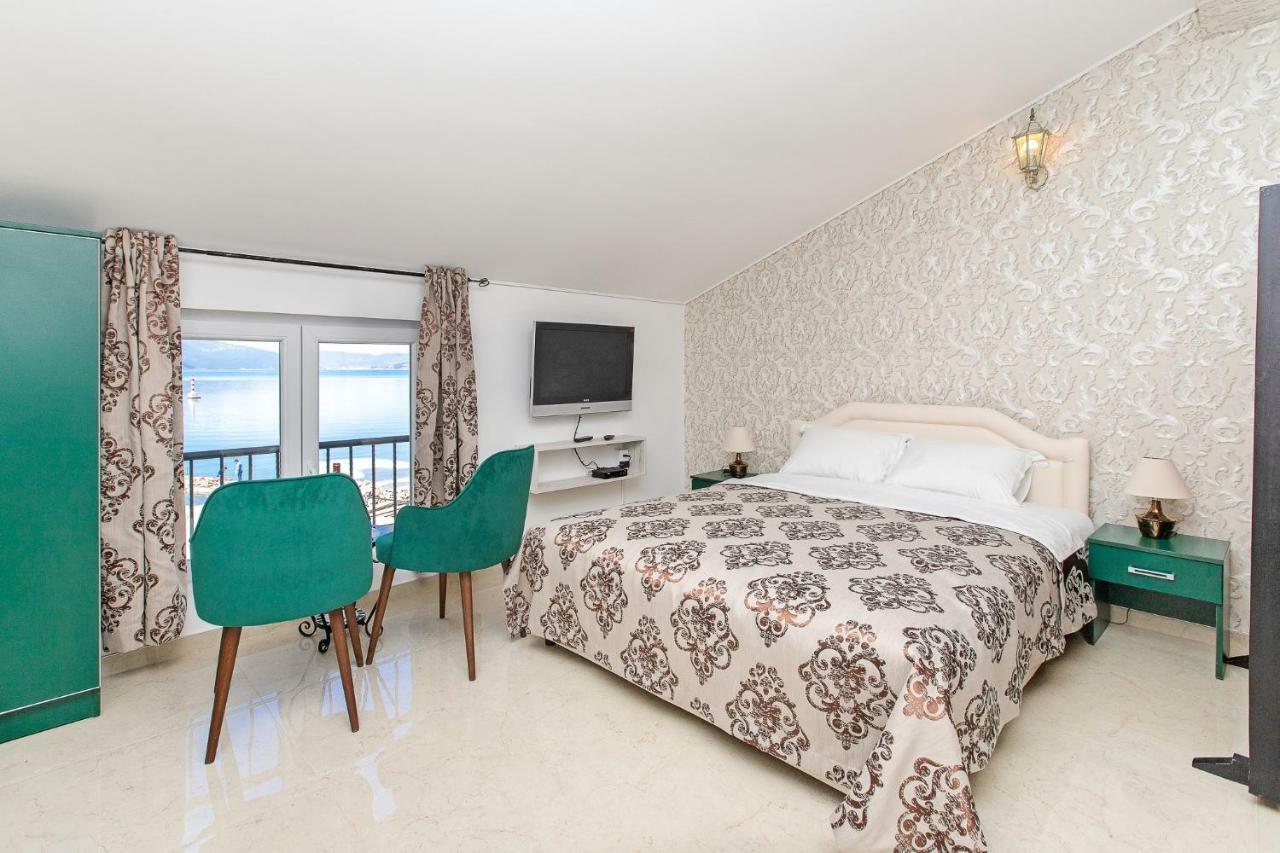 Apartments Infinity Tivat Dış mekan fotoğraf